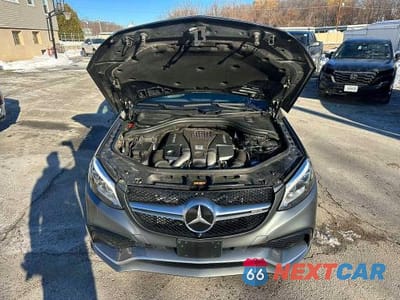Zdjęcie 9 z 10 samochodu: 2018 MERCEDES-BENZ GLE 63 AMG 4MATIC VIN:4JGDA7EB9JB058000 - miniatura