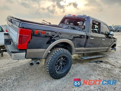 Trzecie zdjęcie samochodu z tyłu: 2022 FORD F250 SUPER DUTY VIN:1FT7W2BT1NED52515 - miniatura