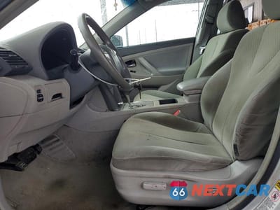 Zdjęcie 7 z 11 samochodu: 2008 TOYOTA CAMRY CE VIN:4T4BE46K48R020705 - miniatura