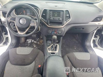 Zdjęcie 8 z 11 samochodu: 2016 JEEP CHEROKEE SPORT VIN:1C4PJMAB9GW343321 - miniatura