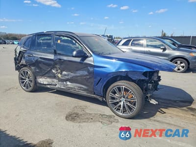 Czwarte zdjęcie samochodu z boku: 2022 BMW X3 SDRIVE30I VIN:5UX43DP04N9K52342 - miniatura