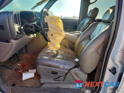 Zdjęcie 7 z 13 samochodu: 2003 CHEVROLET TAHOE C1500 VIN:1GNEC13ZX3J102246 - miniatura