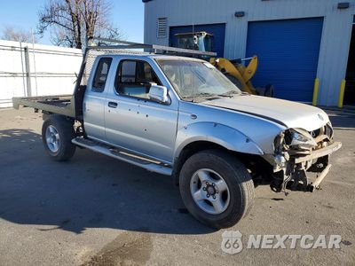 Czwarte zdjęcie samochodu z boku: 2001 NISSAN FRONTIER FLATBED TRUCK VIN:1N6ED26T81C329369 - miniatura
