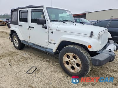 Czwarte zdjęcie samochodu z boku: 2015 JEEP WRANGLER UNLIMITED SAHARA VIN:1C4BJWEG9FL723271 - miniatura