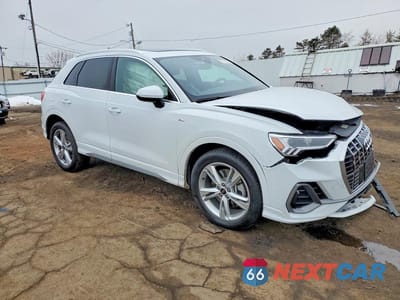 Czwarte zdjęcie samochodu z boku: 2024 AUDI Q3 PREMIUM S LINE 45 VIN:WA1DECF32R1062894 - miniatura