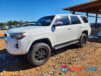 2019 TOYOTA 4RUNNER SR5/SR5 PREMIUM JTEBU5JR8K5627781 - główne zdjęcie licytacji z USA - miniatura