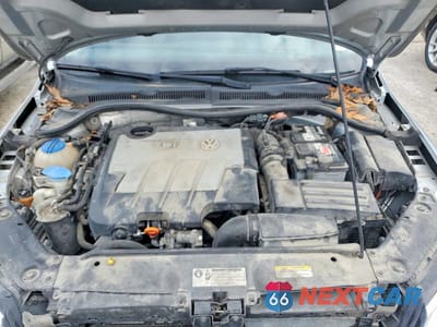 Zdjęcie 11 z 12 samochodu: 2014 VOLKSWAGEN JETTA TDI VIN:3VWLL7AJXEM357157 - miniatura