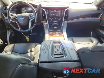 Zdjęcie 8 z 14 samochodu: 2016 CADILLAC ESCALADE ESV PREMIUM VIN:1GYS4JKJ1GR377915 - miniatura