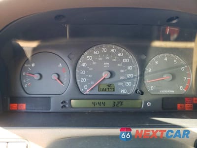 Zdjęcie 9 z 11 samochodu: 2000 VOLVO S70 BASE VIN:YV1LS61J6Y2632688 - miniatura