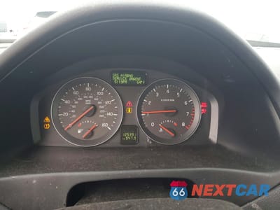 Zdjęcie 9 z 13 samochodu: 2010 VOLVO S40 2.4I VIN:YV1382MS5A2493963 - miniatura