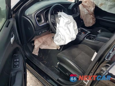 Zdjęcie 8 z 12 samochodu: 2022 DODGE CHARGER SCAT PACK VIN:2C3CDXGJ1NH136038 - miniatura