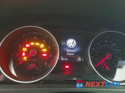 Zdjęcie 9 z 11 samochodu: 2020 VOLKSWAGEN GTI S VIN:3VW5T7AU7LM004505 - miniatura