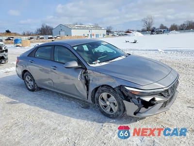 Czwarte zdjęcie samochodu z boku: 2025 HYUNDAI ELANTRA SE VIN:KMHLL4DG3SU087015 - miniatura