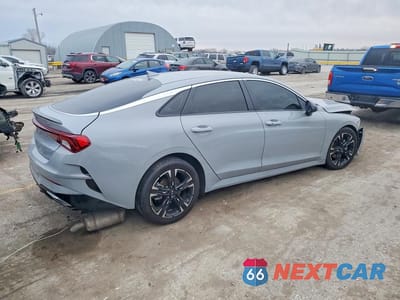 Trzecie zdjęcie samochodu z tyłu: 2023 KIA K5 GT LINE VIN:5XXG64J27PG174953 - miniatura