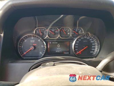 Zdjęcie 9 z 13 samochodu: 2015 GMC YUKON XL C1500 SLT VIN:1GKS1HKC9FR252222 - miniatura