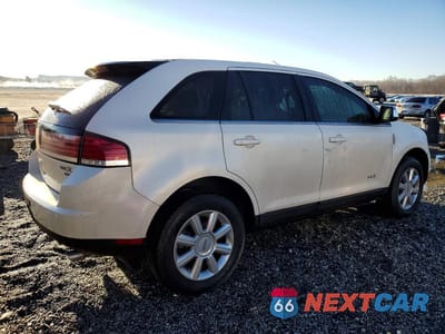 Trzecie zdjęcie samochodu z tyłu: 2008 LINCOLN MKX VIN:2LMDU88C68BJ38137 - miniatura