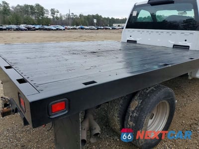Zdjęcie 10 z 12 samochodu: 2017 FORD F350 SUPER DUTY FLATBED TRUCK VIN:1FDRF3GT8HEE58984 - miniatura