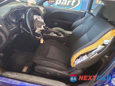 Zdjęcie 7 z 12 samochodu: 2020 DODGE CHALLENGER SXT VIN:2C3CDZGG8LH106323 - miniatura