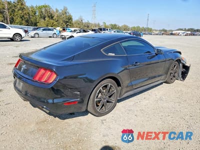 Trzecie zdjęcie samochodu z tyłu: 2016 FORD MUSTANG VIN:1FA6P8AM4G5271765 - miniatura