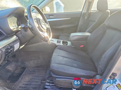 Zdjęcie 7 z 11 samochodu: 2010 SUBARU LEGACY 2.5I VIN:4S3BMBA65A3225980 - miniatura