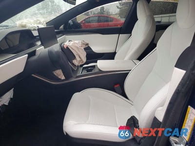 Zdjęcie 7 z 12 samochodu: 2021 TESLA MODEL S VIN:5YJSA1E65MF451134 - miniatura