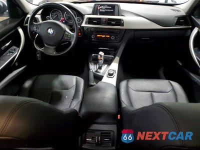 Zdjęcie 8 z 11 samochodu: 2015 BMW 320 I XDRIVE VIN:WBA3C3G56FNT53410 - miniatura