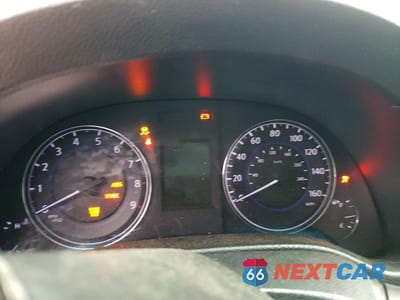 Zdjęcie 9 z 13 samochodu: 2015 INFINITI Q40 VIN:JN1CV6AR3FM650749 - miniatura