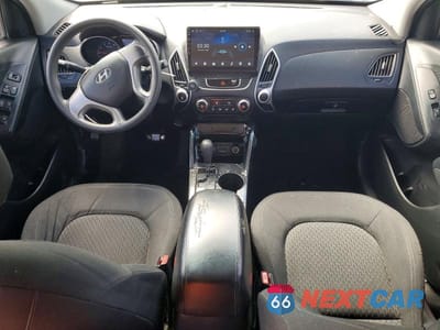 Zdjęcie 8 z 13 samochodu: 2010 HYUNDAI TUCSON GLS VIN:KM8JT3AC8AU010710 - miniatura