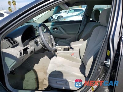Zdjęcie 7 z 12 samochodu: 2011 TOYOTA CAMRY VIN:4T4BF3EKXBR121604 - miniatura