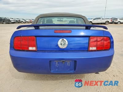 Zdjęcie 6 z 11 samochodu: 2005 FORD MUSTANG VIN:1ZVHT84N055253857 - miniatura