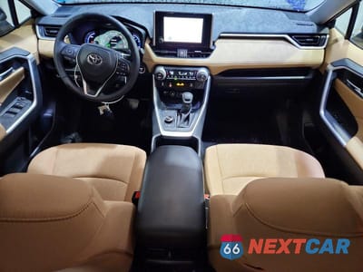 Zdjęcie 8 z 13 samochodu: 2025 TOYOTA RAV4 VIN:JTMRWRFV7SD341730 - miniatura