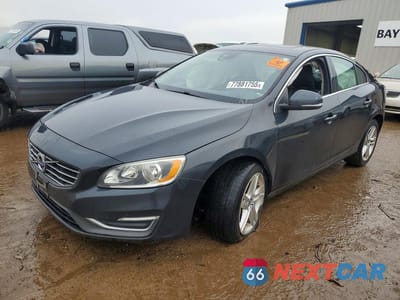 2015 VOLVO S60 PREMIER YV1612TK2F2362483 - główne zdjęcie licytacji z USA - miniatura