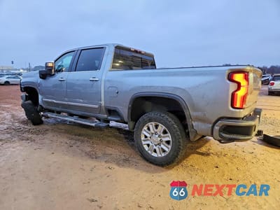 Drugie zdjęcie samochodu z przodu: 2024 CHEVROLET SILVERADO K2500 HIGH COUNTRY VIN:2GC4YRE71R1225422 - miniatura