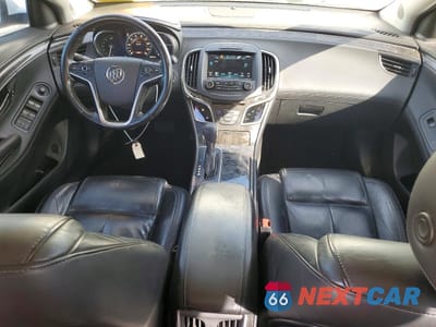 Zdjęcie 8 z 12 samochodu: 2016 BUICK LACROSSE VIN:1G4GB5G37GF222625 - miniatura