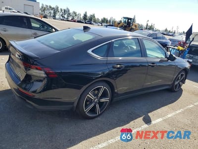 Trzecie zdjęcie samochodu z tyłu: 2025 HONDA ACCORD HYBRID SPORT VIN:1HGCY2F59SA074102 - miniatura