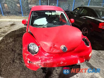 Piąte zdjęcie samochodu w środku: 2000 VOLKSWAGEN NEW BEETLE GL VIN:3VWBA21C9YM405189 - miniatura