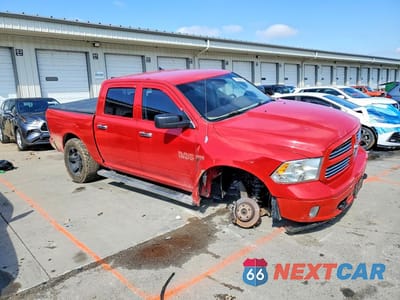 Czwarte zdjęcie samochodu z boku: 2013 RAM 1500 VIN:1C6RR7LT5DS715160 - miniatura