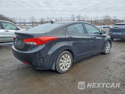Trzecie zdjęcie samochodu z tyłu: 2013 HYUNDAI ELANTRA VIN:KMHDH4AE2DU567705 - miniatura