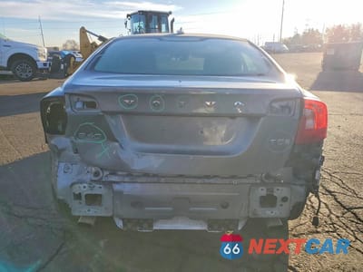 Zdjęcie 6 z 12 samochodu: 2017 VOLVO S60 PREMIER VIN:LYV402HKXHB133575 - miniatura