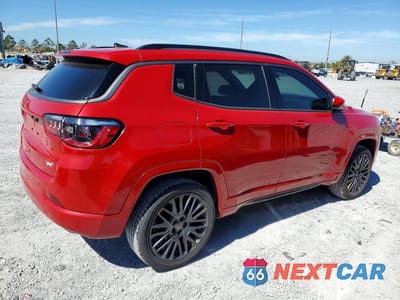 Trzecie zdjęcie samochodu z tyłu: 2022 JEEP COMPASS LIMITED VIN:3C4NJDCB6NT173068 - miniatura