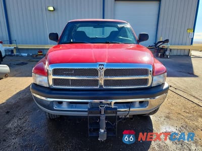 Piąte zdjęcie samochodu w środku: 2001 DODGE RAM 1500 VIN:3B7HF13Z91G776299 - miniatura