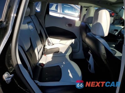 Zdjęcie 11 z 13 samochodu: 2019 JEEP COMPASS LIMITED VIN:3C4NJDCB5KT650942 - miniatura