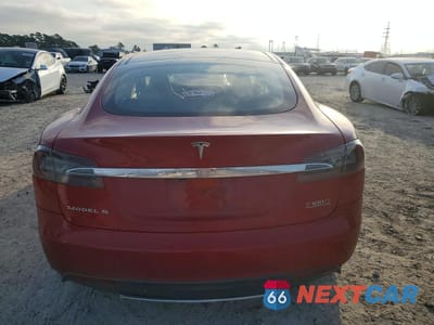 Zdjęcie 6 z 11 samochodu: 2013 TESLA MODEL S VIN:5YJSA1CG4DFP20090 - miniatura