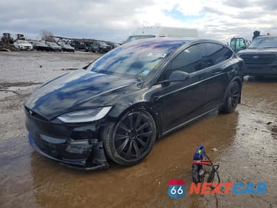 2023 TESLA MODEL X 7SAXCDE54PF376197 - główne zdjęcie licytacji z USA - miniatura