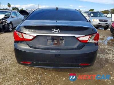 Zdjęcie 6 z 12 samochodu: 2013 HYUNDAI SONATA GLS VIN:5NPEB4AC2DH805815 - miniatura