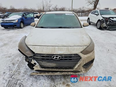 Piąte zdjęcie samochodu w środku: 2020 HYUNDAI ACCENT VIN:3KPC25A63LE089467 - miniatura