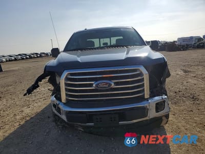 Piąte zdjęcie samochodu w środku: 2015 FORD F150 SUPERCREW VIN:1FTEW1CP2FKE38194 - miniatura