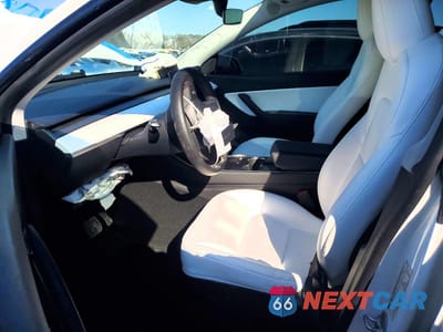 Zdjęcie 7 z 14 samochodu: 2020 TESLA MODEL Y VIN:5YJYGDEEXLF048864 - miniatura