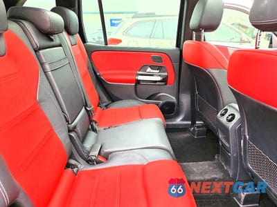 Zdjęcie 11 z 12 samochodu: 2021 MERCEDES-BENZ GLB AMG 35 4MATIC VIN:W1N4M5BB1MW145299 - miniatura