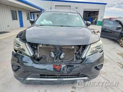 Piąte zdjęcie samochodu w środku: 2017 NISSAN PATHFINDER S VIN:5N1DR2MN8HC679062 - miniatura